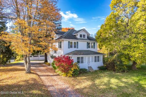 236 Glenmont Road Glenmont NY 12077
