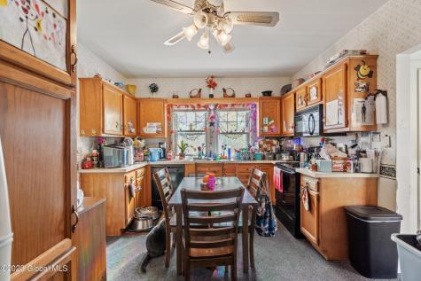 236 Glenmont Road Glenmont NY 12077