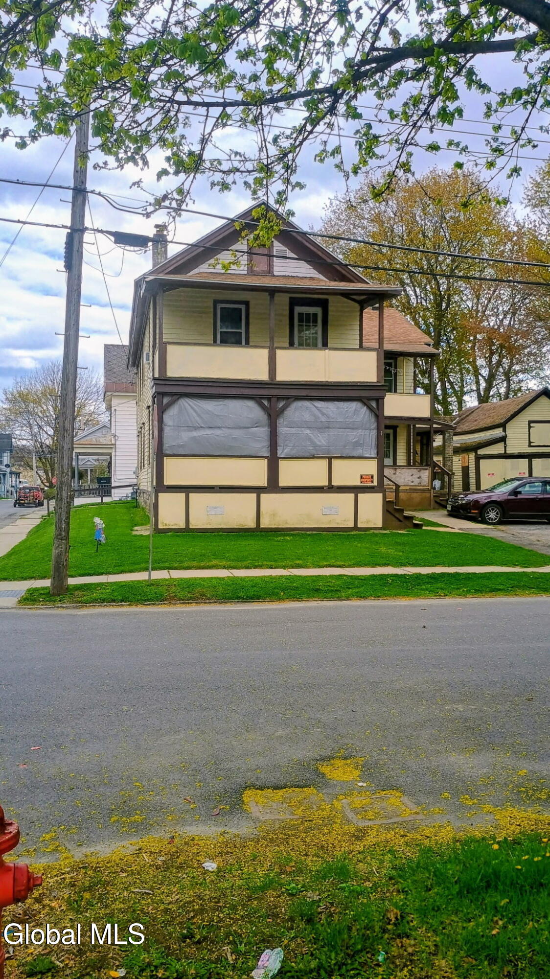 1 Lincoln Street Gloversville NY 12078