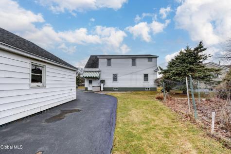 34 Cochrane Avenue Amsterdam NY 12010