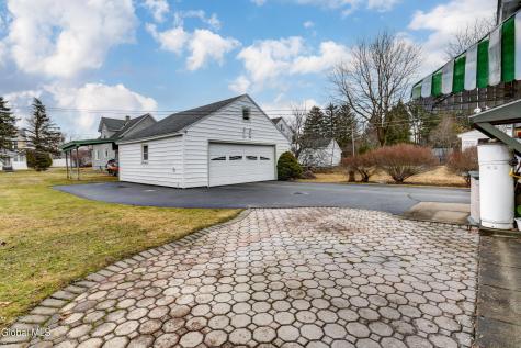 34 Cochrane Avenue Amsterdam NY 12010
