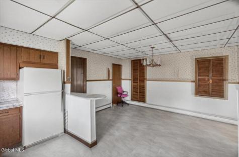 270 4th Avenue Troy NY 12182