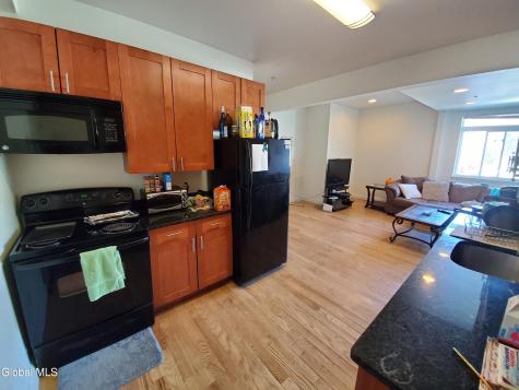811 Madison Avenue Albany NY 12208