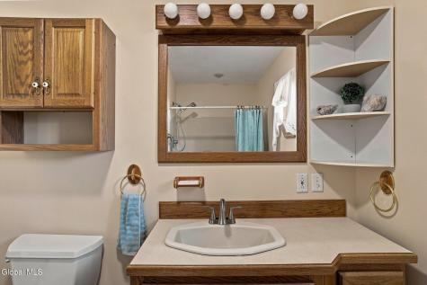 26 Charles Street Waterford NY 12188