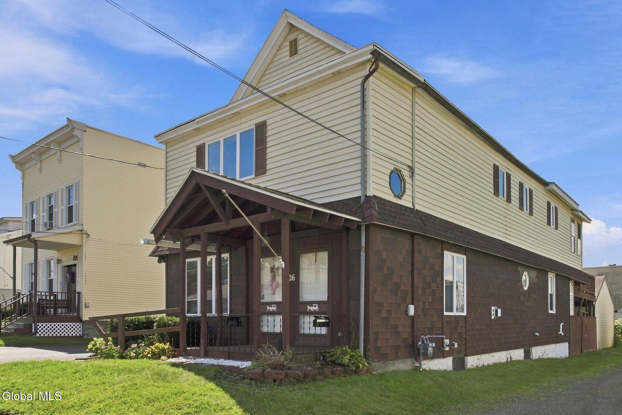 26 Charles Street Waterford NY 12188