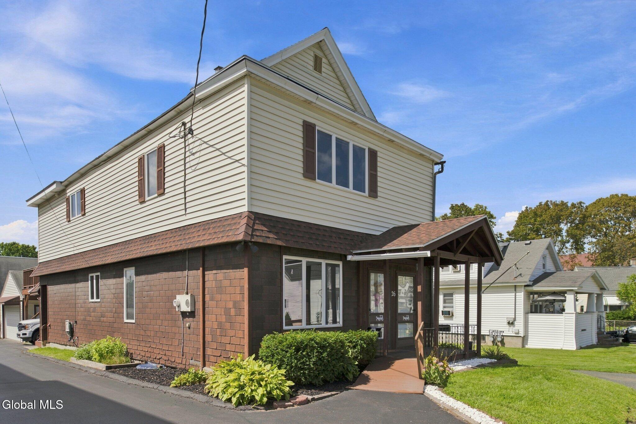 26 Charles Street Waterford NY 12188