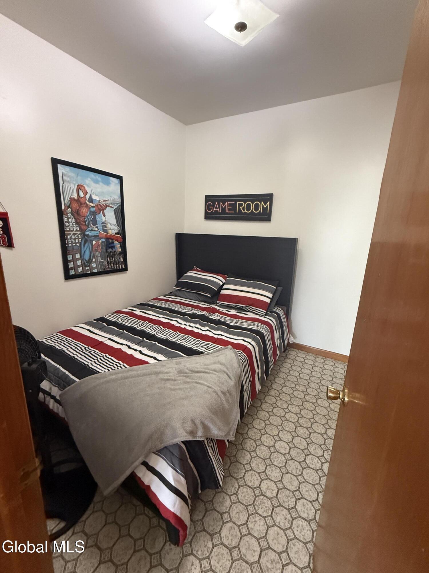 65 Watervliet Avenue Albany NY 12206
