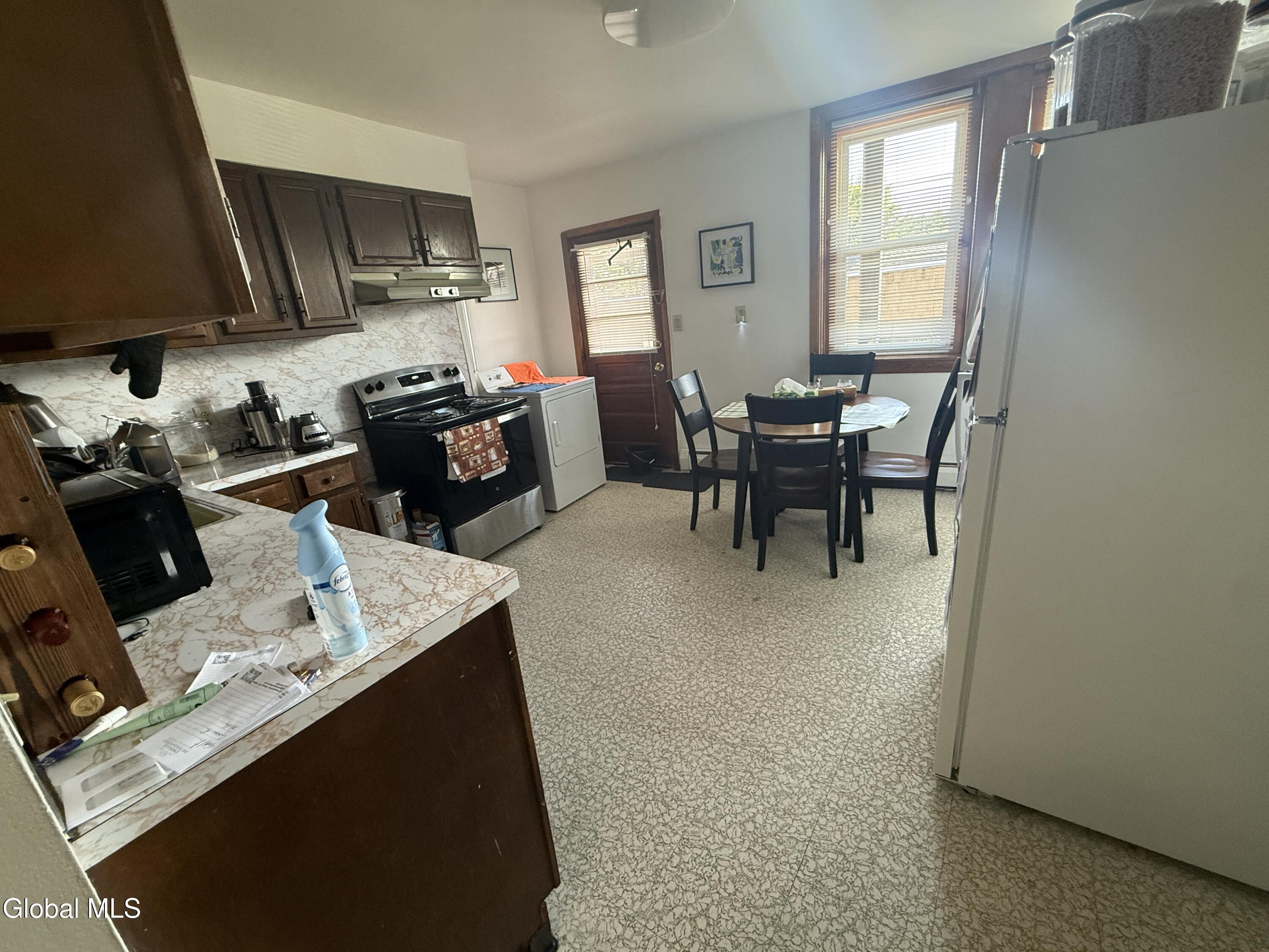 65 Watervliet Avenue Albany NY 12206