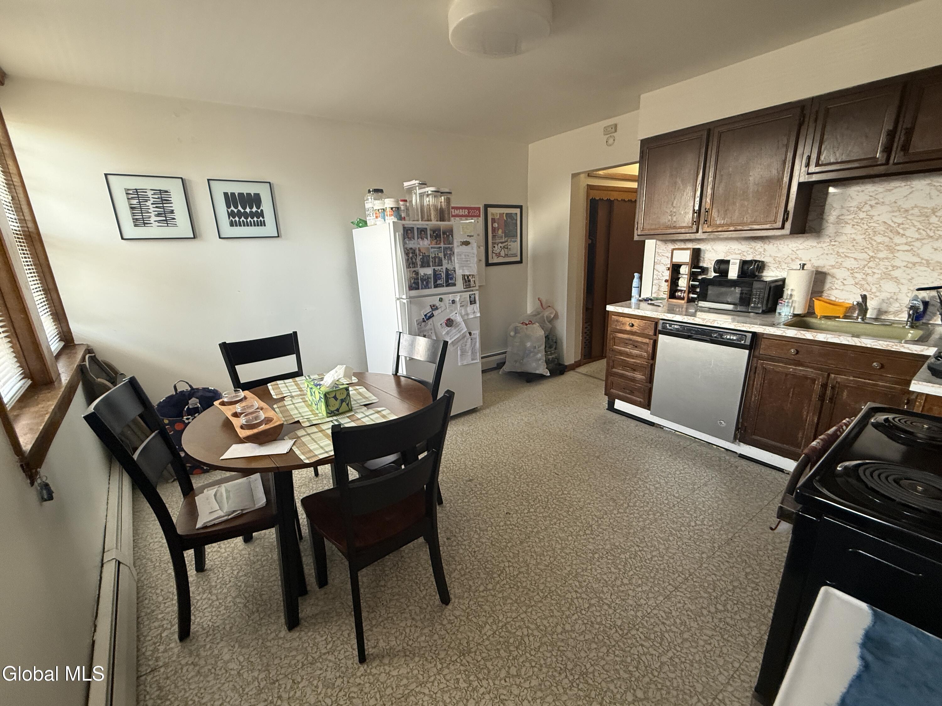 65 Watervliet Avenue Albany NY 12206