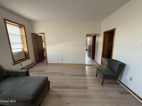 65 Watervliet Avenue Albany NY 12206