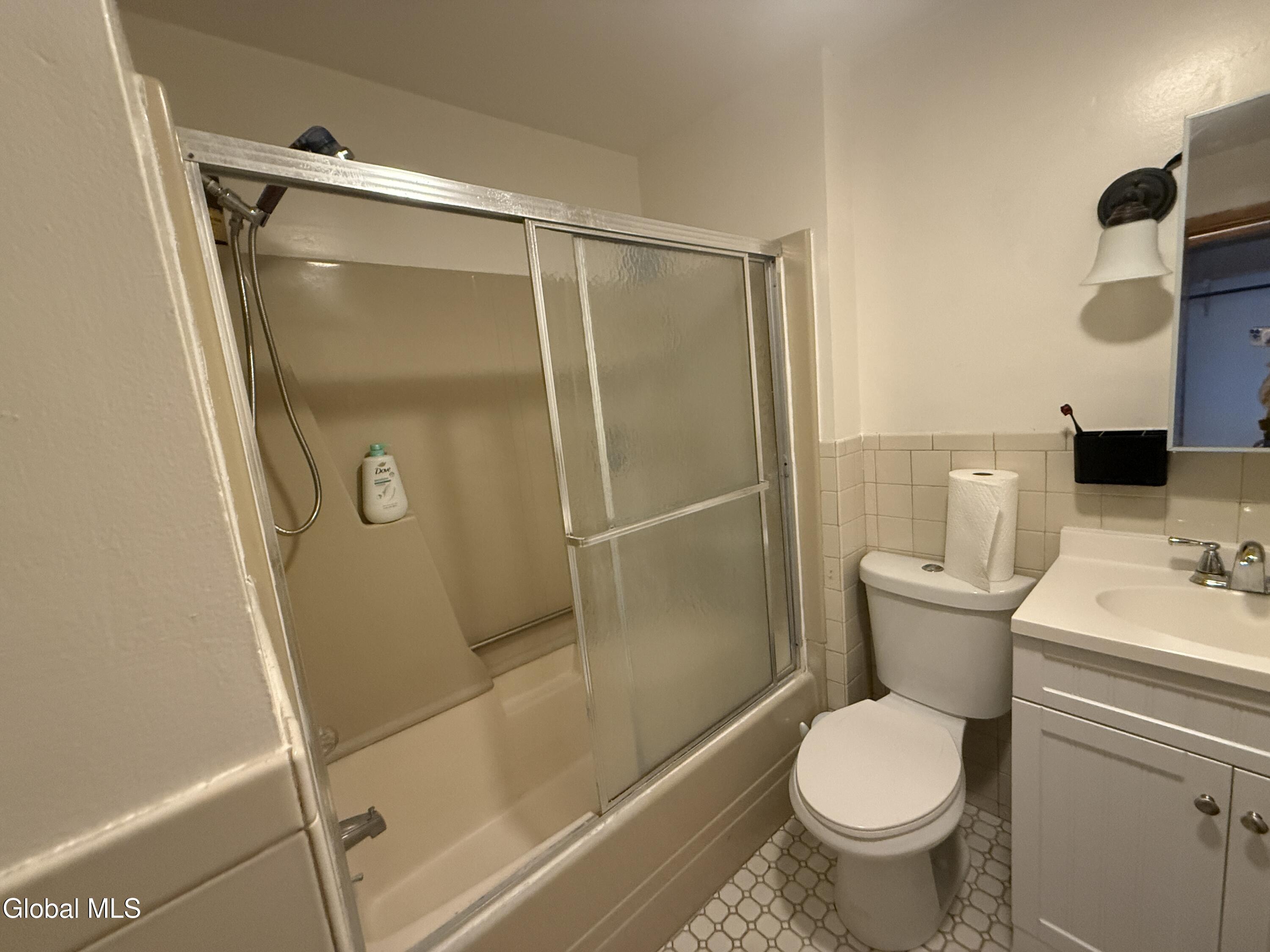 65 Watervliet Avenue Albany NY 12206