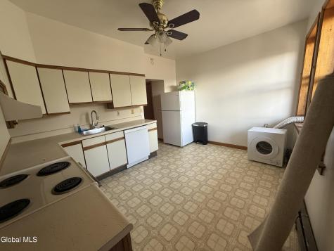 65 Watervliet Avenue Albany NY 12206