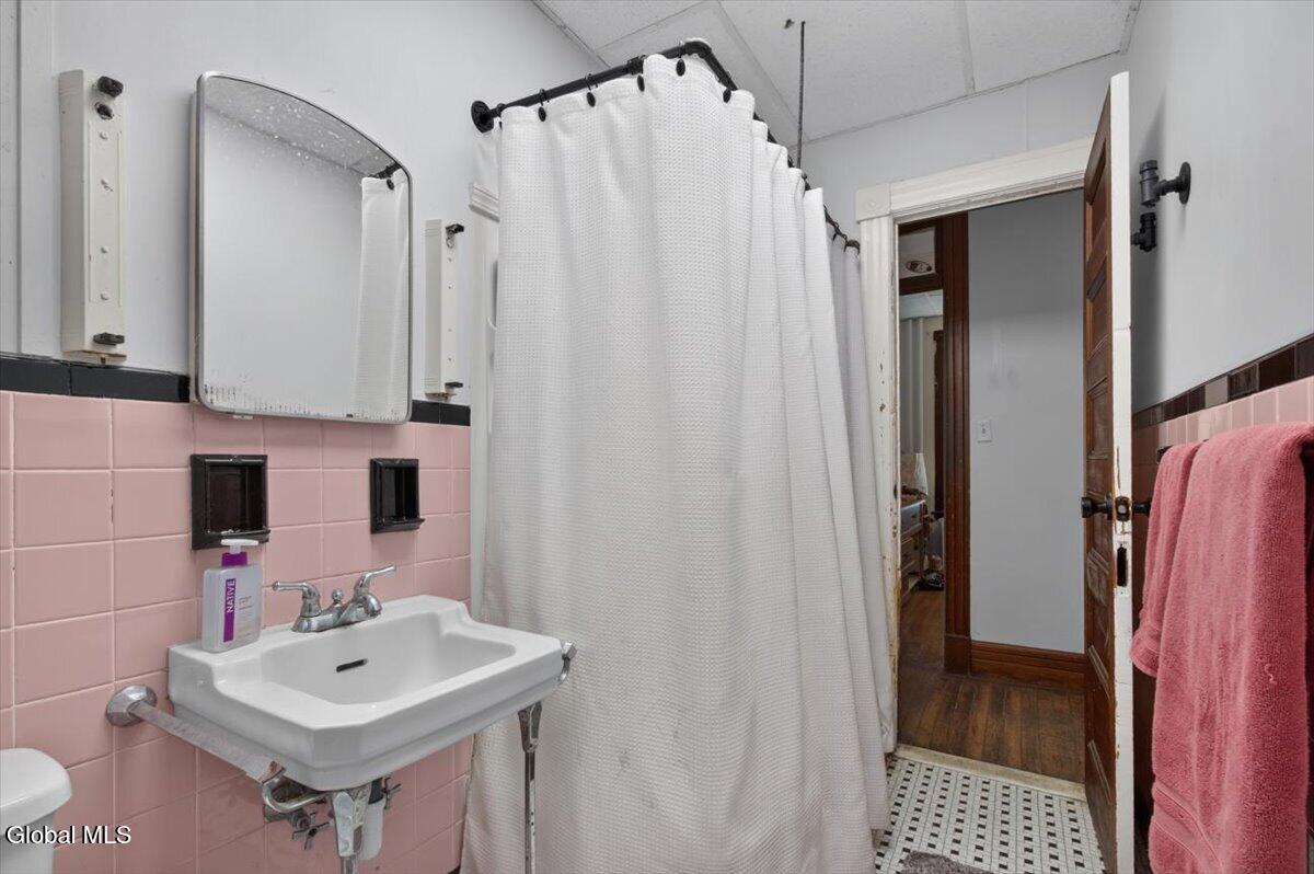 469 Hamilton Street Albany NY 12203
