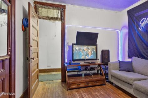469 Hamilton Street Albany NY 12203