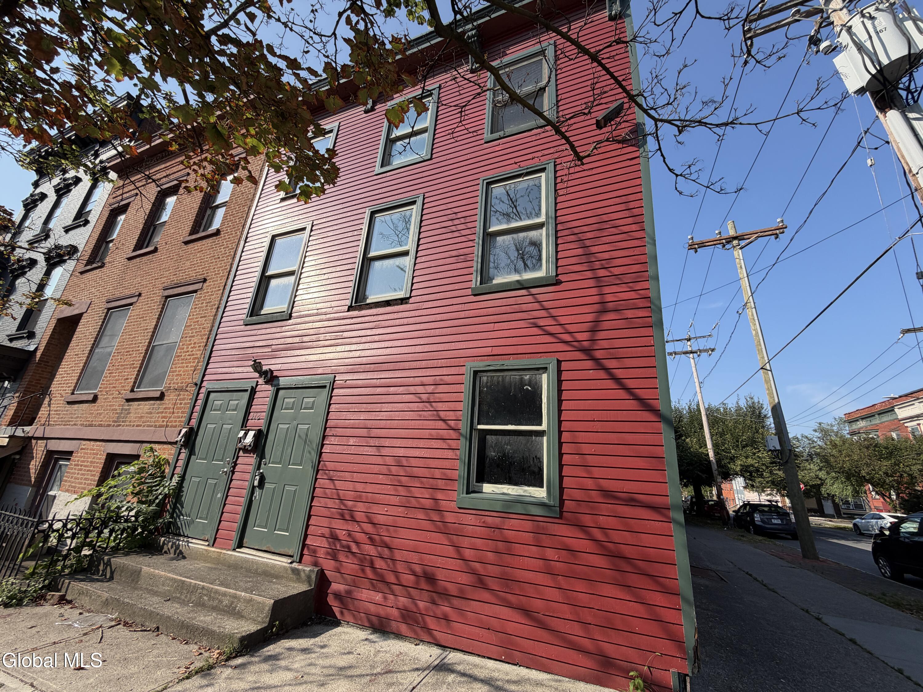 372 Madison Avenue Albany NY 12210