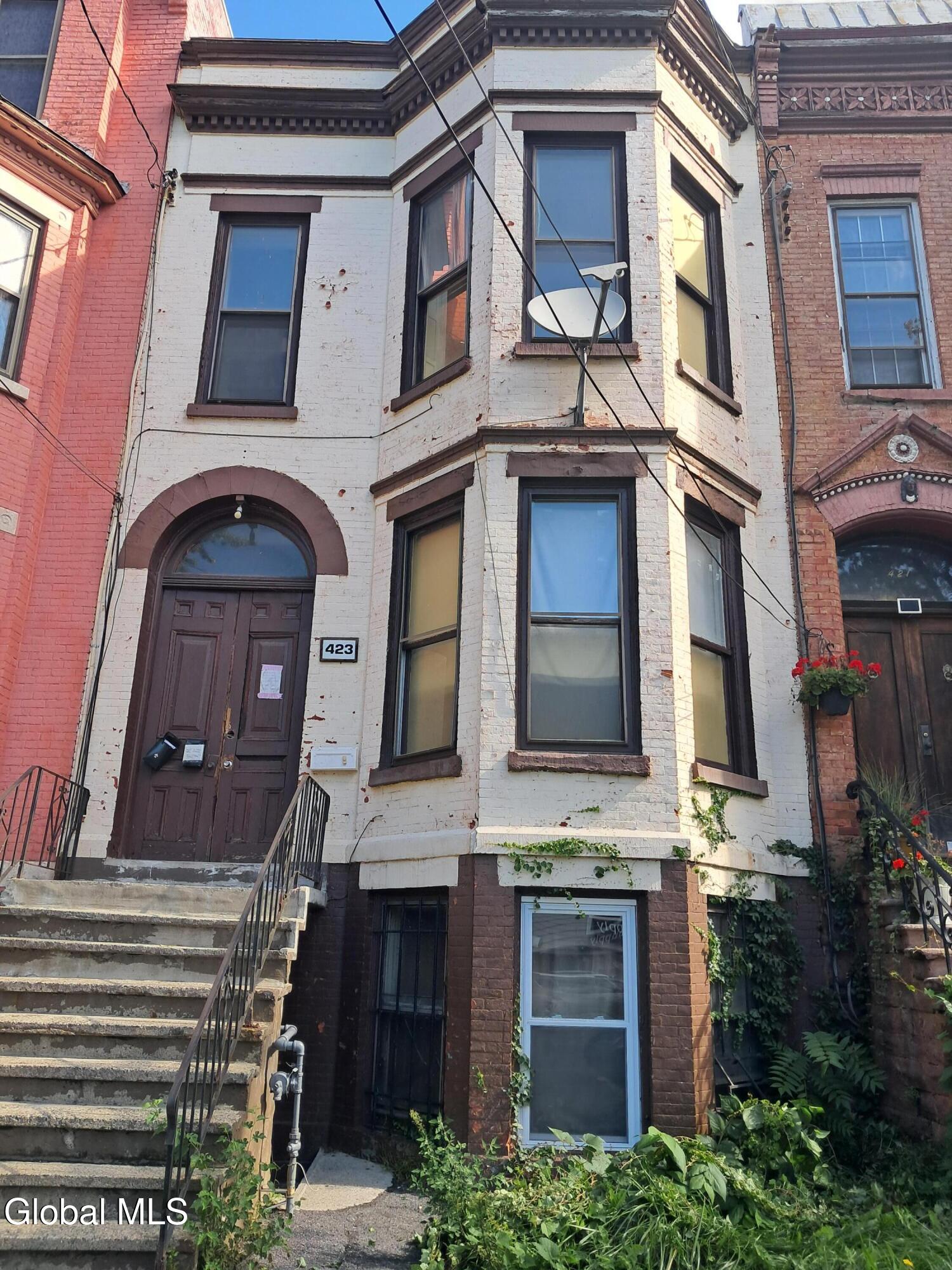 423 Clinton Avenue Albany NY 12206