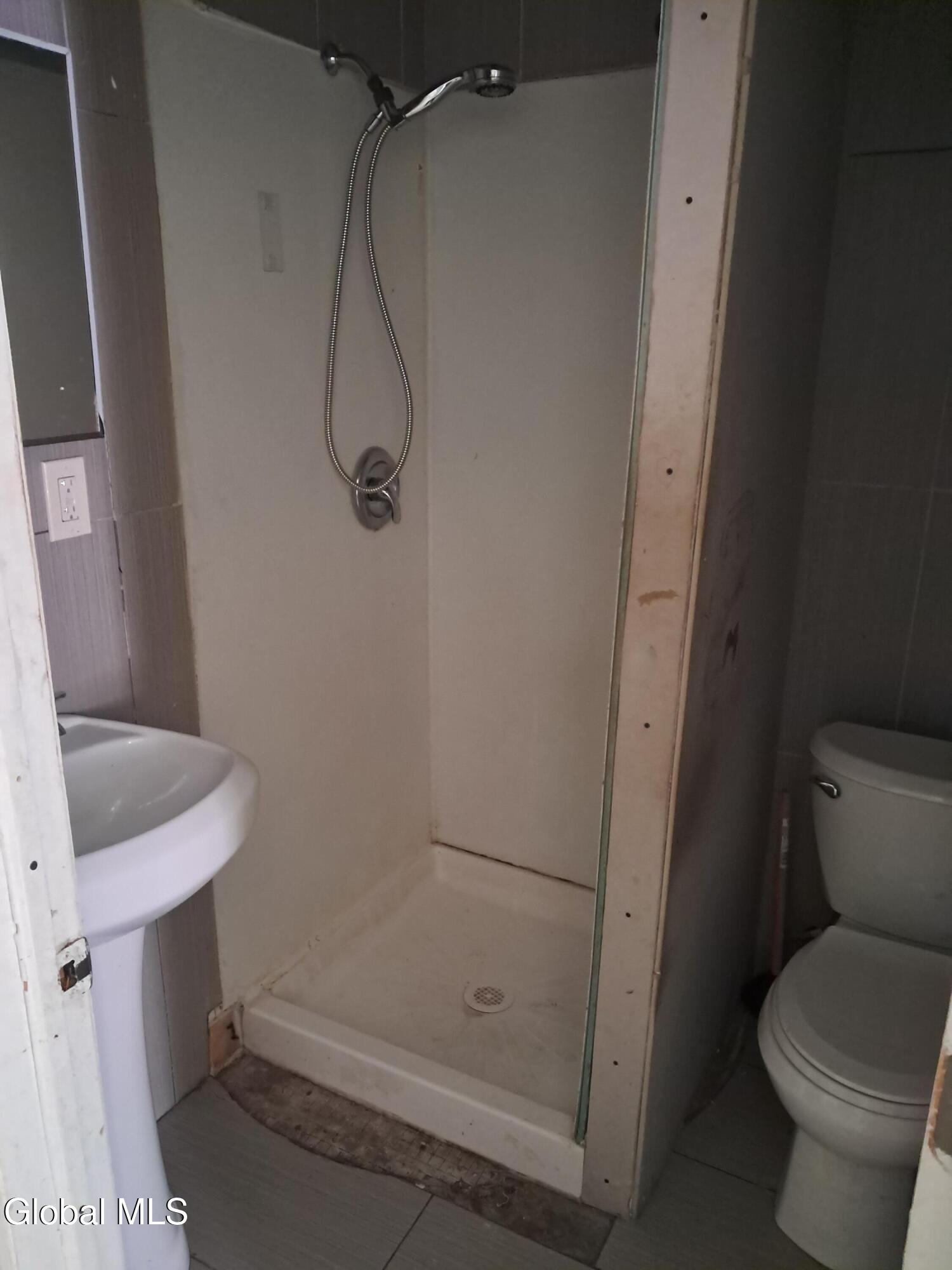 423 Clinton Avenue Albany NY 12206