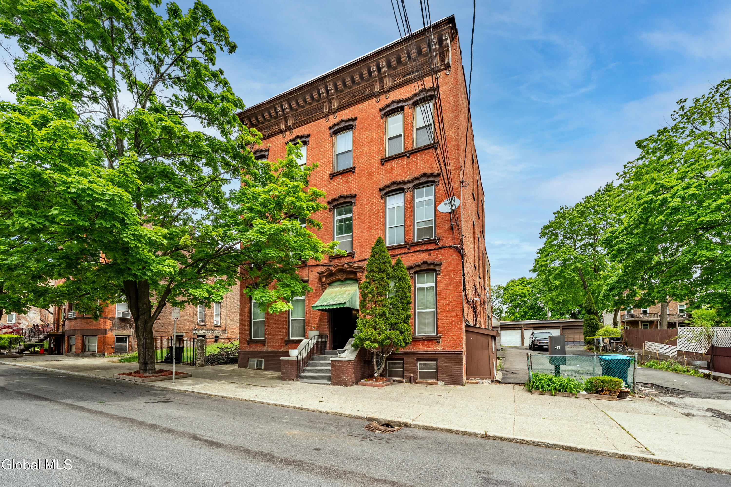 29 2nd Street Albany NY 12210