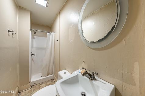 29 2nd Street Albany NY 12210