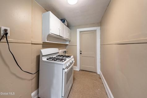 29 2nd Street Albany NY 12210