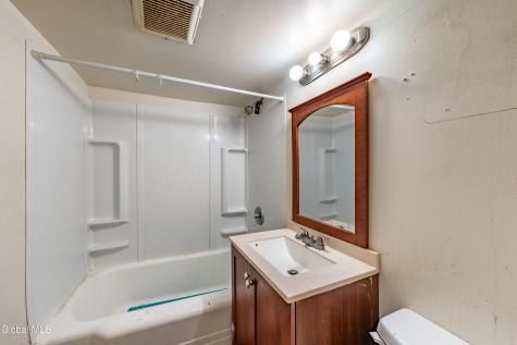 29 2nd Street Albany NY 12210