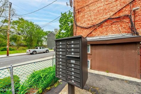 29 2nd Street Albany NY 12210