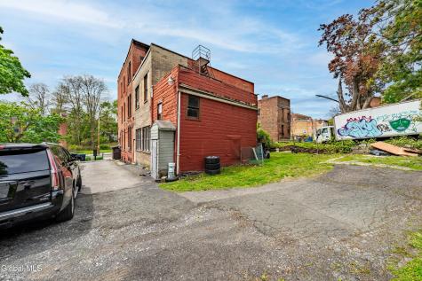 29 2nd Street Albany NY 12210