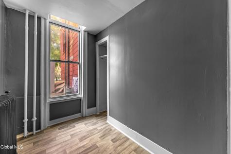 29 2nd Street Albany NY 12210