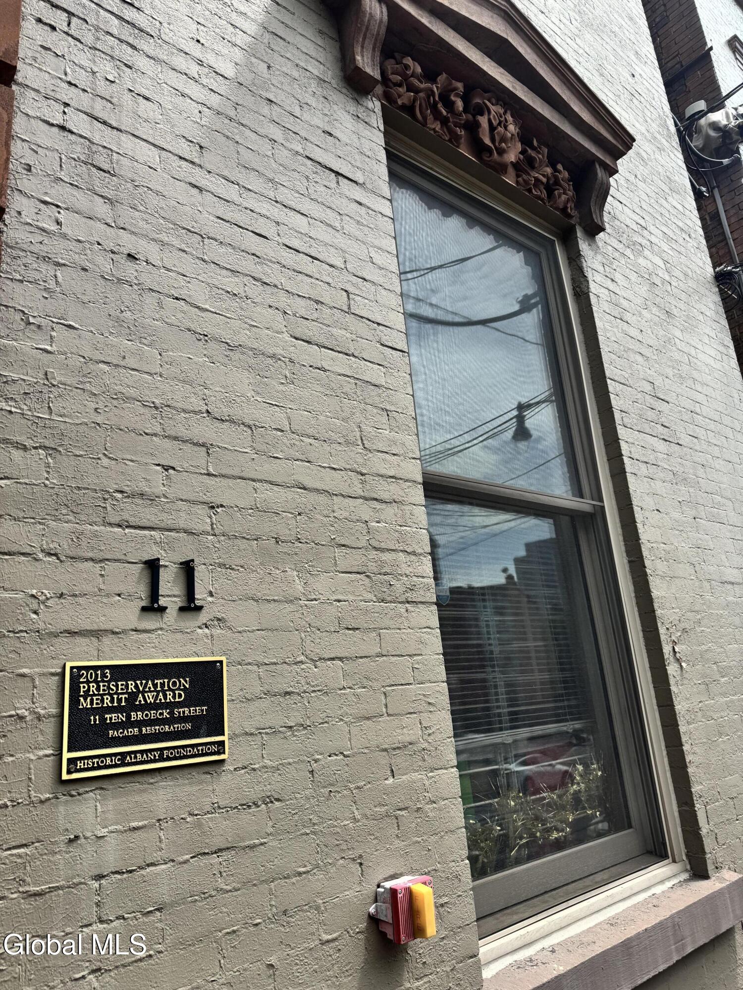 11 Ten Broeck Street Albany NY 12210