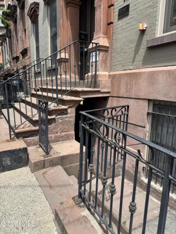 11 Ten Broeck Street Albany NY 12210