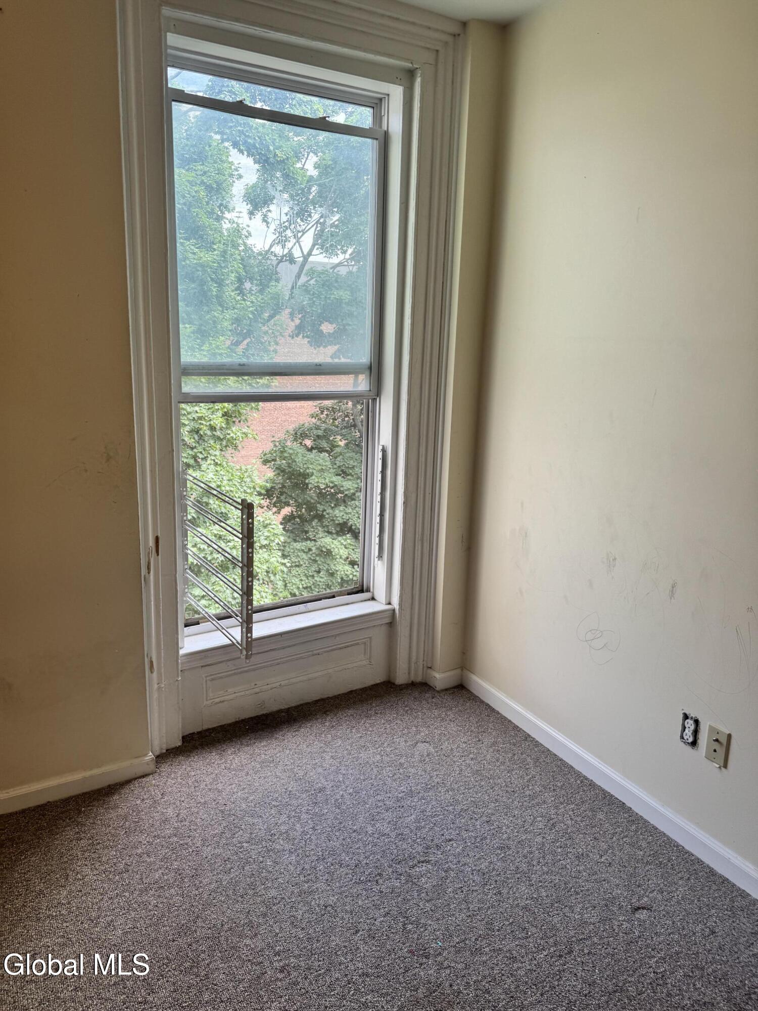 11 Ten Broeck Street Albany NY 12210