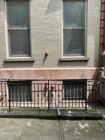 11 Ten Broeck Street Albany NY 12210