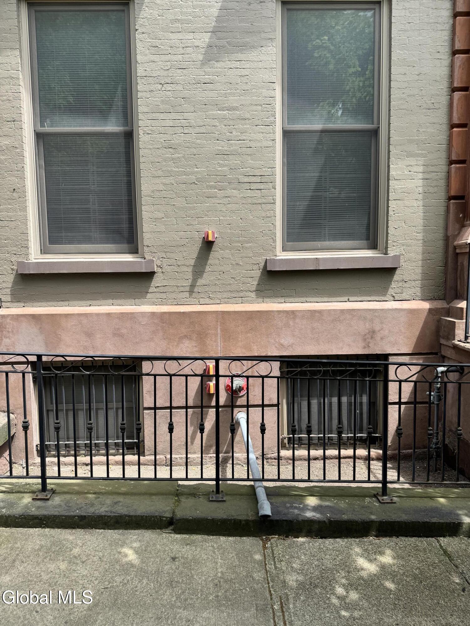 11 Ten Broeck Street Albany NY 12210