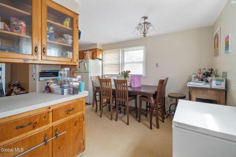 2 Sunset Road Rensselaer NY 12144