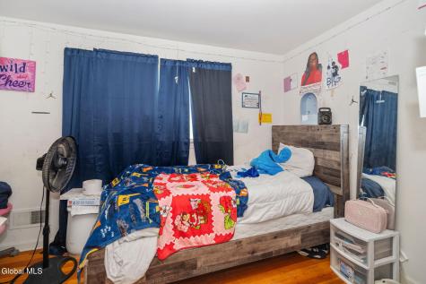 2 Sunset Road Rensselaer NY 12144
