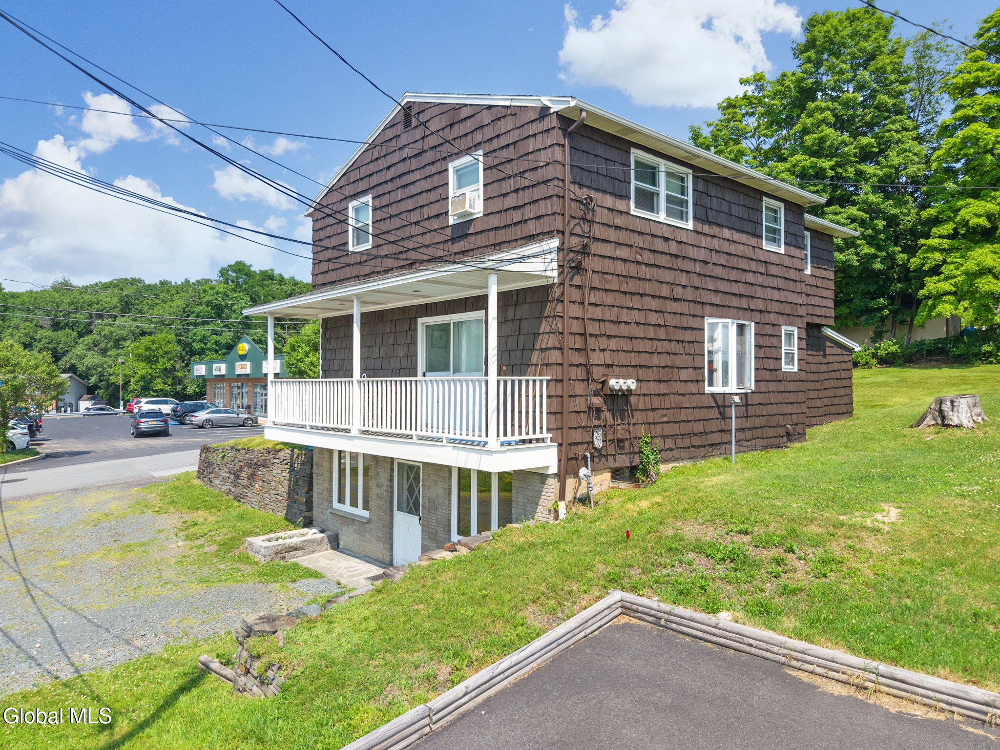 2 Sunset Road Rensselaer NY 12144