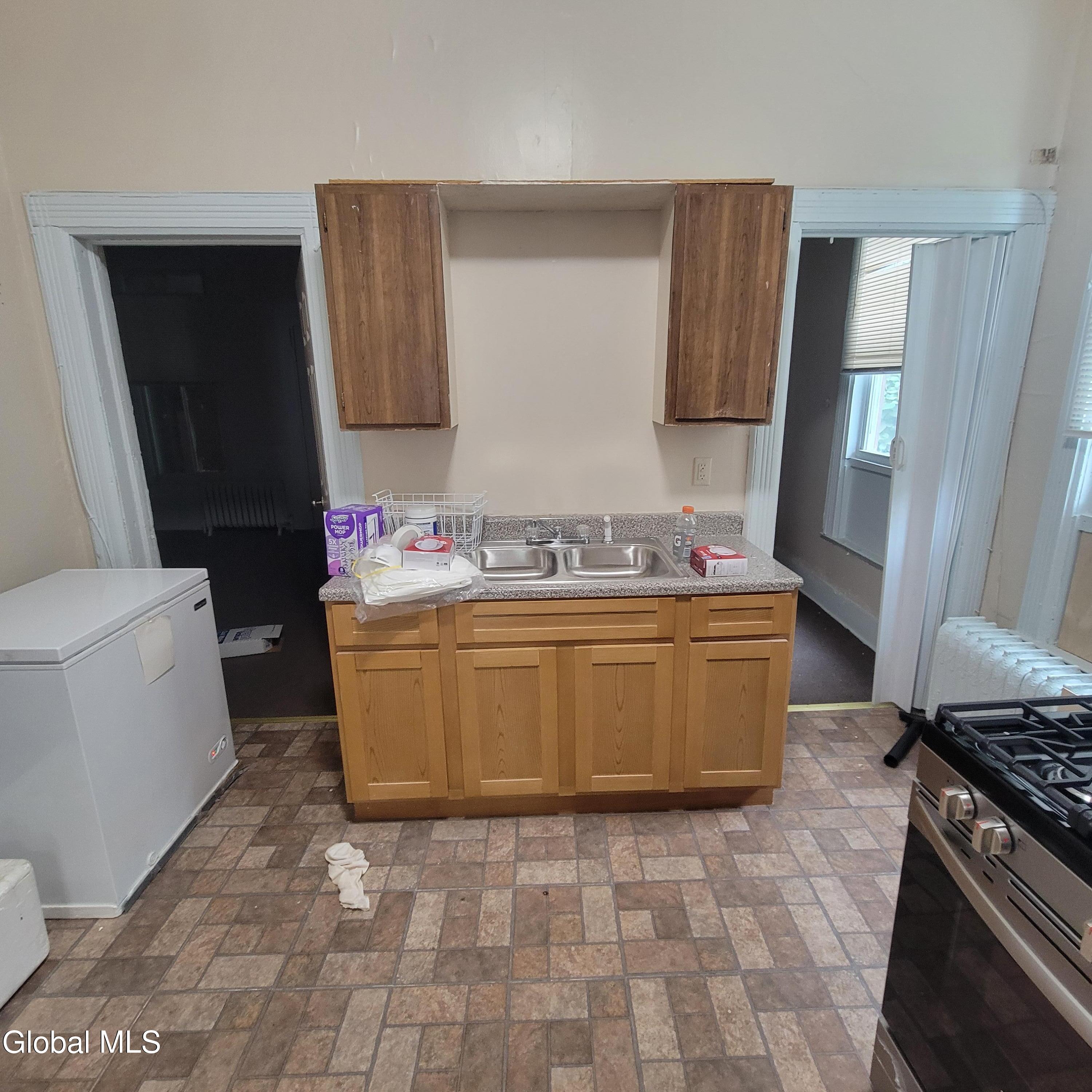 239 Colonie Street Albany NY 12210