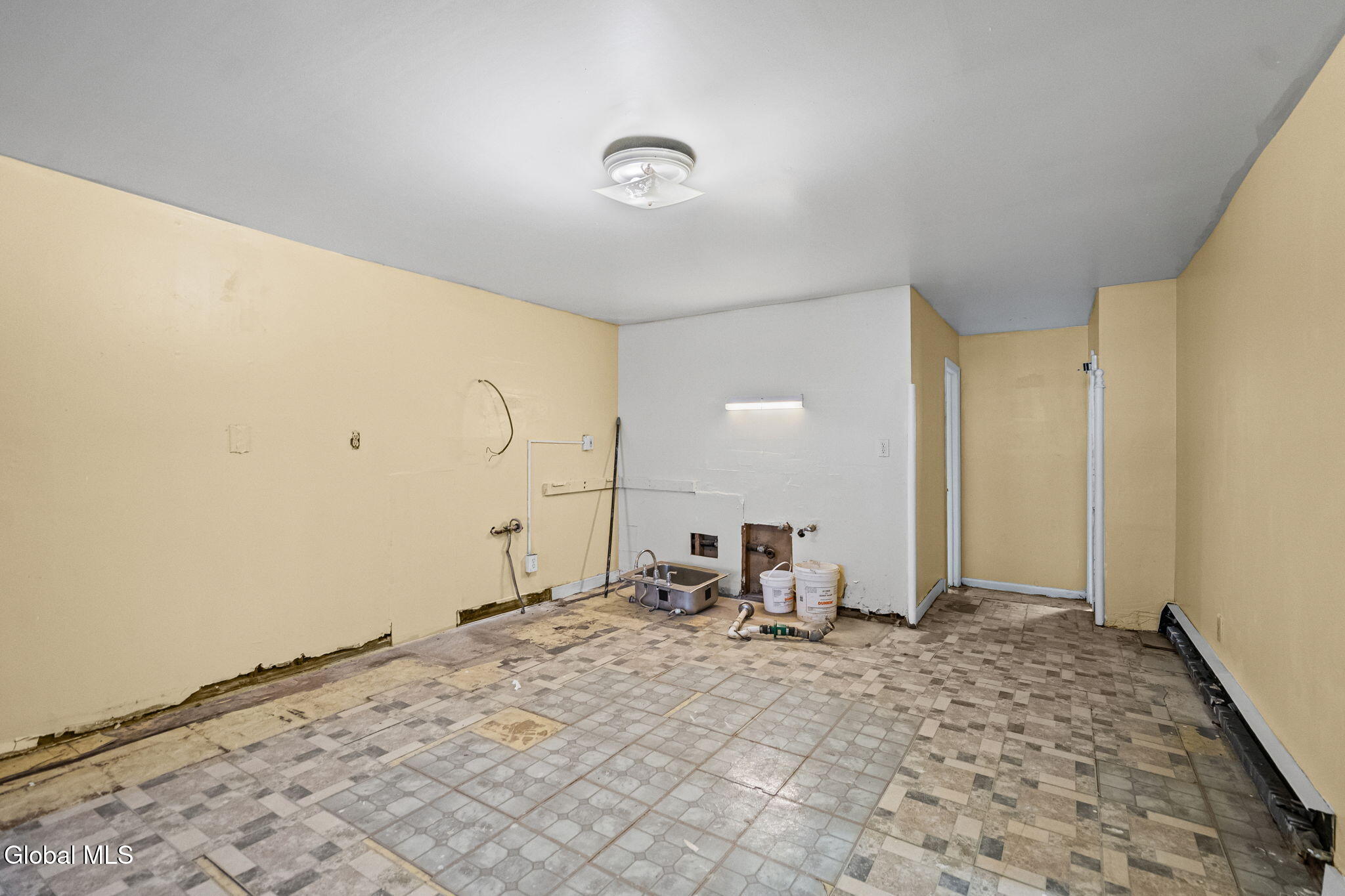 28 1st Street Albany NY 12210