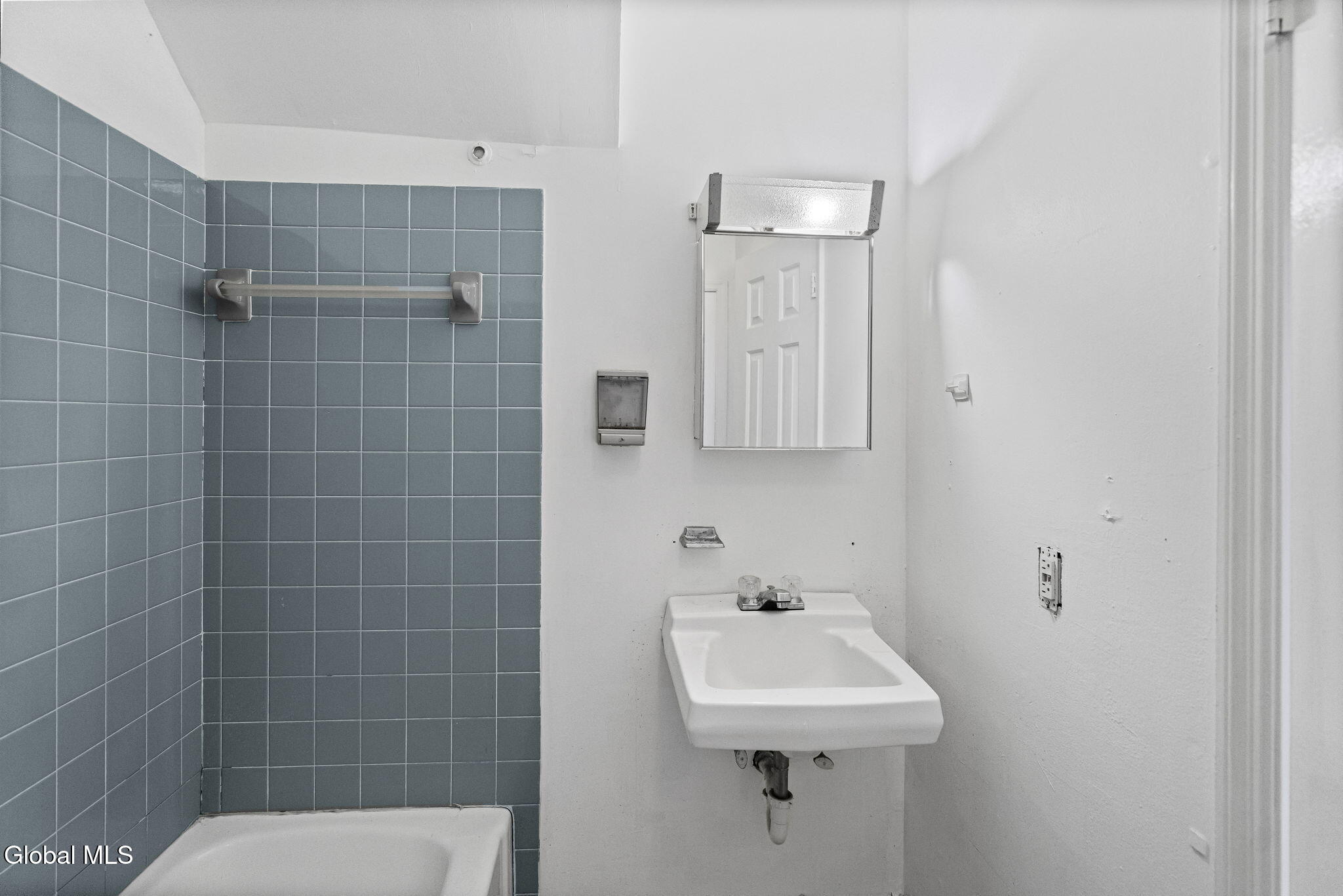 28 1st Street Albany NY 12210