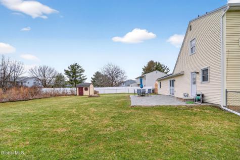 10 Pheasant Run Waterford NY 12188