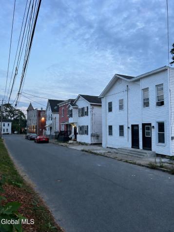 13 John Street Schenectady NY 12305