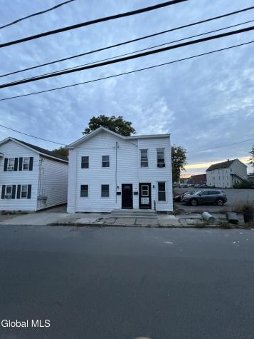 13 John Street Schenectady NY 12305