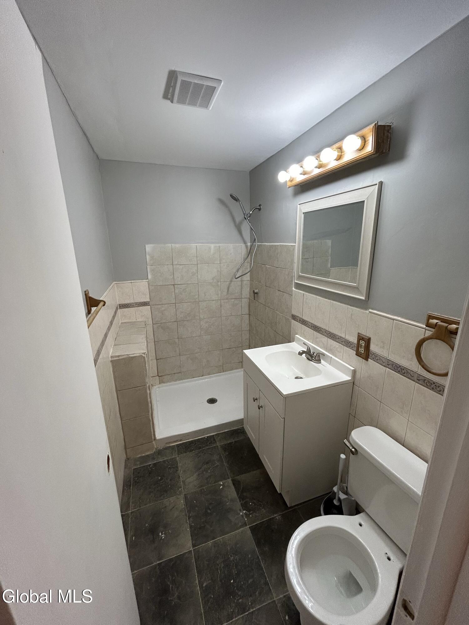13 John Street Schenectady NY 12305