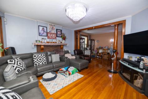 1719 Eastern Parkway Schenectady NY 12309