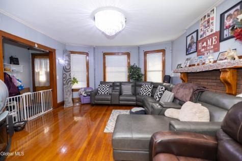 1719 Eastern Parkway Schenectady NY 12309