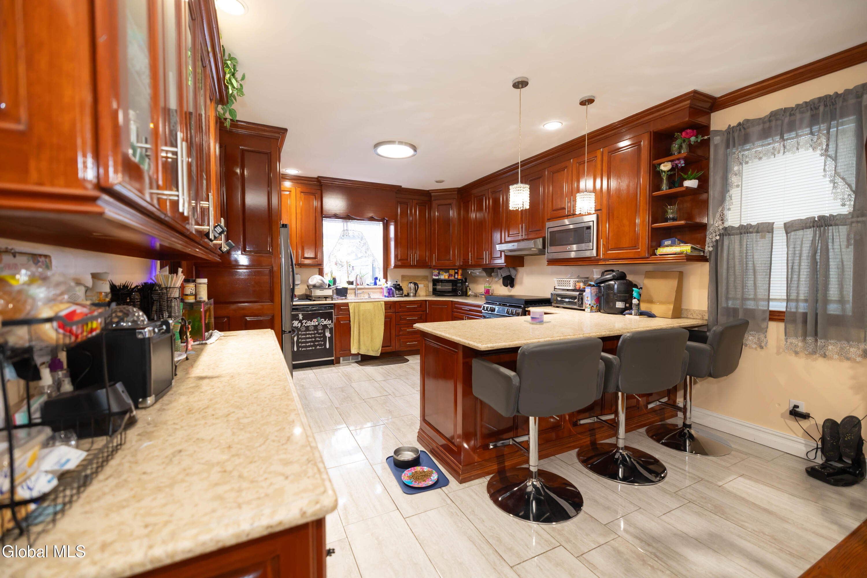 1719 Eastern Parkway Schenectady NY 12309