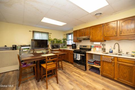 1719 Eastern Parkway Schenectady NY 12309