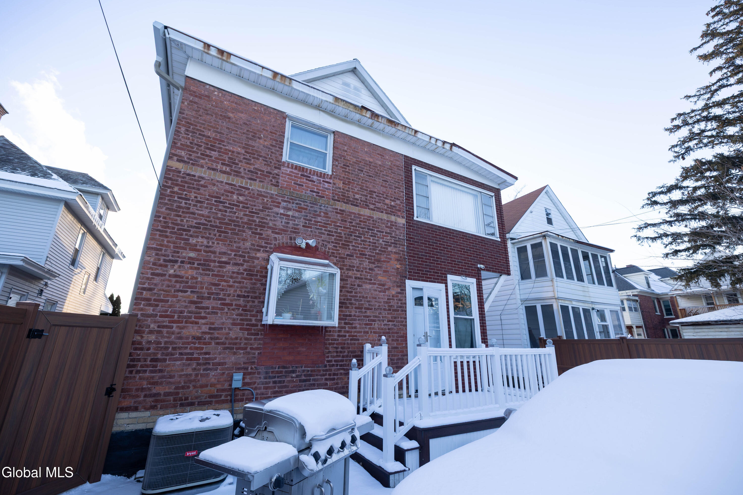 1719 Eastern Parkway Schenectady NY 12309