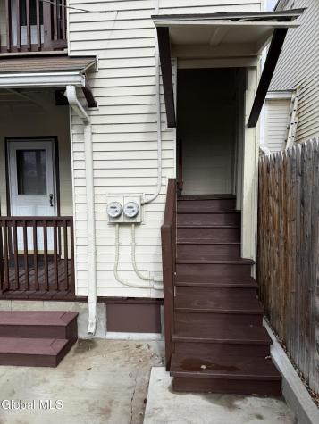 122 Hudson Avenue Cohoes NY 12047