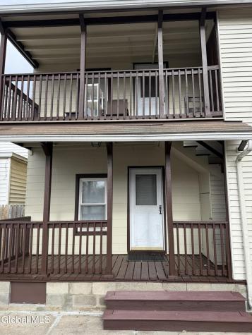 122 Hudson Avenue Cohoes NY 12047